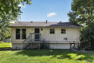 1440 Columbus Dr, Saint Louis, MO 63138 - Photo 4