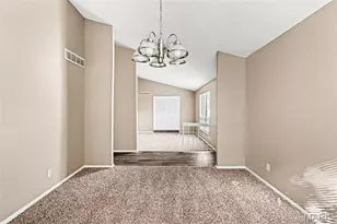5374 Trailview Dr, Black Jack, MO 63033 - Photo 12