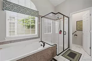 386 Shetland Valley Ct, Chesterfield, MO 63005 - Photo 18