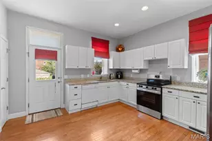 2210 Missouri Ave, Saint Louis, MO 63104 - Photo 12