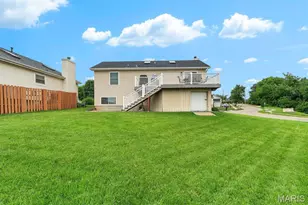 210 Kunze Dr, Saint Charles, MO 63303 - Photo 14