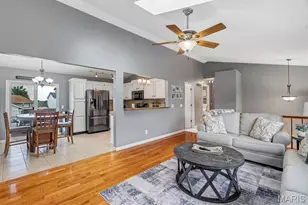 210 Kunze Dr, Saint Charles, MO 63303 - Photo 16