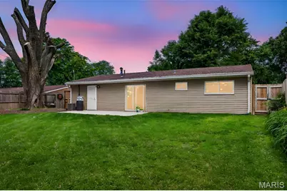 9818 Tanbark Lane, Saint Louis, MO 63134 - Photo 30