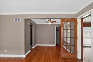 9625 Colony Dr, Saint Louis, MO 63137 - Photo 16