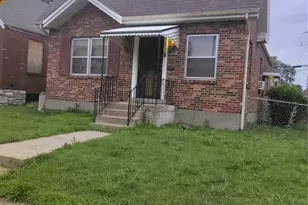 5901 McArthur Ave, Saint Louis, MO 63120 - Photo 2