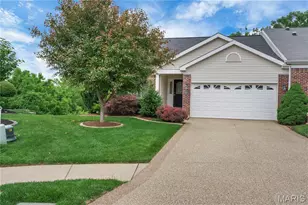 449 Prevot Ave, Saint Charles, MO 63303 - Photo 1