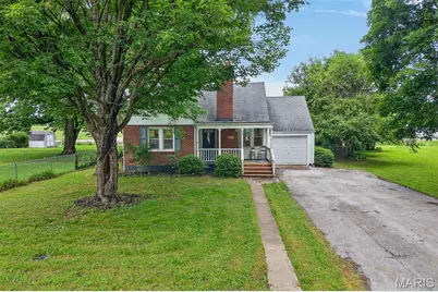 125 Crescent Drive, Lebanon, MO 65536 - Photo 1