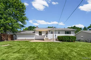 420 Canary Ln, Saint Charles, MO 63301 - Photo 30