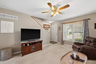 539 Donna Marie Drive, Wentzville, MO 63385 - Photo 4