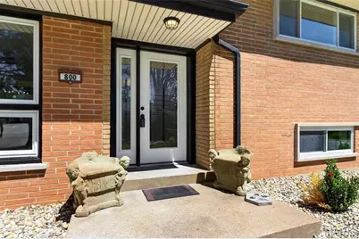 800 Charlesgate Drive, Saint Louis, MO 63132 - Photo 4