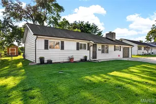 105 St Margaret Ln, O'Fallon, MO 63366 - Photo 1