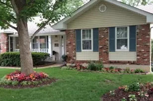 426 Madrina Ct, Ballwin, MO 63021 - Photo 38