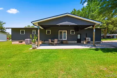 202 Cypress Court, O'Fallon, MO 63366 - Photo 2