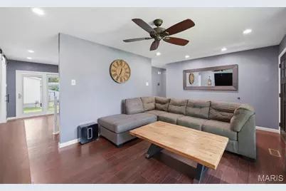 202 Cypress Court, O'Fallon, MO 63366 - Photo 8
