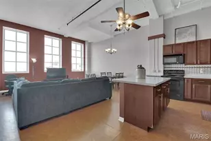 1501 Locust St, Saint Louis, MO 63103 - Photo 10