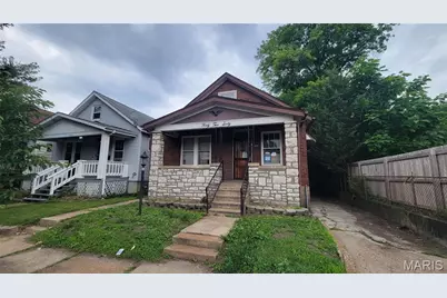 4260 Bates Street, Saint Louis, MO 63116 - Photo 1