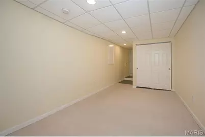 984 N Woodlawn Avenue, Kirkwood, MO 63122 - Photo 40