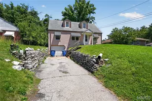 109 Chambers Rd, Saint Louis, MO 63137 - Photo 2