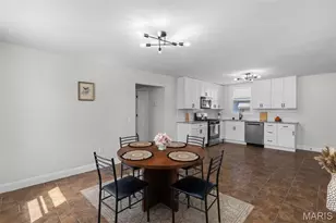 136 W Arlee Ave, Saint Louis, MO 63125 - Photo 20