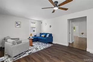 136 W Arlee Ave, Saint Louis, MO 63125 - Photo 10