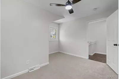 136 W Arlee Avenue, Saint Louis, MO 63125 - Photo 32