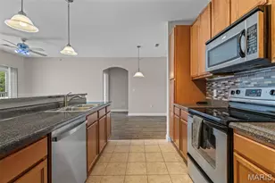 35 Kassebaum Ln, Mehlville, MO 63129 - Photo 4