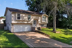 4634 Chippewa Way, Saint Charles, MO 63304 - Photo 1