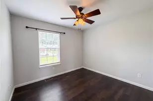 139 Palace Way Dr, Troy, MO 63379 - Photo 10