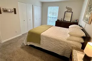 4290 Chateau De Ville Dr, Saint Louis, MO 63129 - Photo 12