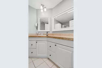 1912 Springtree Drive, Maryland Heights, MO 63043 - Photo 24