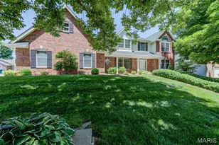 135 Huntington Park, Saint Charles, MO 63301 - Photo 2