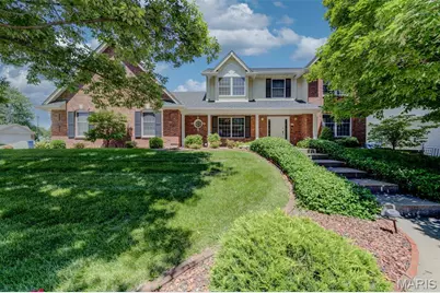 135 Huntington Park, Saint Charles, MO 63301 - Photo 1