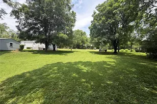 9014 Beach Dr, French Village, MO 63036 - Photo 20