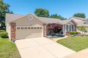 3027 Piney Pointe Dr, Saint Louis, MO 63129 - Photo 26
