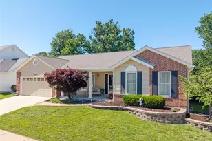 3027 Piney Pointe Dr, Saint Louis, MO 63129 - Photo 1