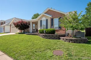 3027 Piney Pointe Dr, Saint Louis, MO 63129 - Photo 22
