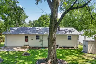 139 Woodlawn Dr, Saint Charles, MO 63301 - Photo 28