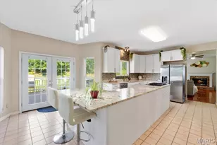 14901 Jockey Club Dr, Chesterfield, MO 63017 - Photo 14
