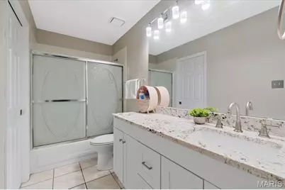14901 Jockey Club Drive, Chesterfield, MO 63017 - Photo 36
