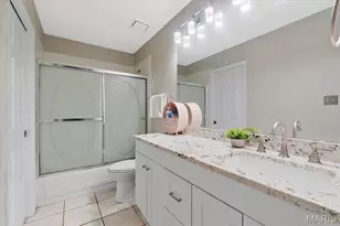 14901 Jockey Club Dr, Chesterfield, MO 63017 - Photo 36