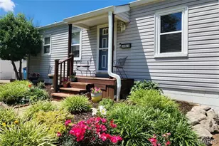 10323 Eaglewood Ave, Overland, MO 63114 - Photo 2