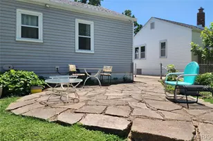 10323 Eaglewood Ave, Overland, MO 63114 - Photo 12
