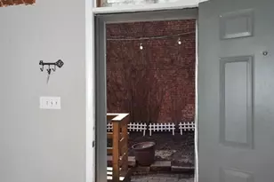 2350 S 10th St, Saint Louis, MO 63104 - Photo 2