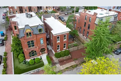 2421 S 13th Street, Saint Louis, MO 63104 - Photo 1