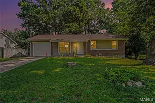25 Country Ln, Warrenton, MO 63383 - Photo 2