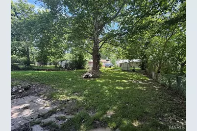 10124 Winkler Drive, Saint Louis, MO 63136 - Photo 8