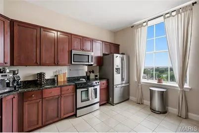 1515 Lafayette Avenue #619, Saint Louis, MO 63104 - Photo 14