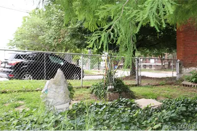 3719 Marine Avenue, Saint Louis, MO 63118 - Photo 10