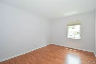 2345 Aileswick Dr, Saint Louis, MO 63129 - Photo 32