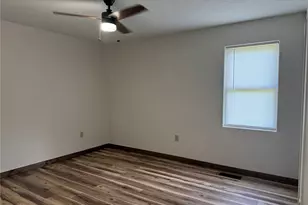 210 W Jackson Ave, Robertsville, MO 65066 - Photo 16